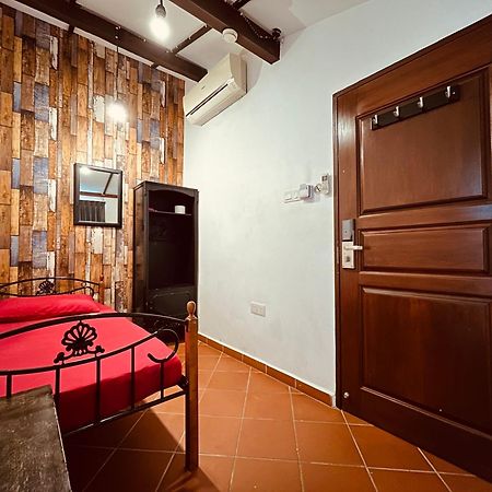 New Great Shanghai Female Hostel George Town  Kültér fotó